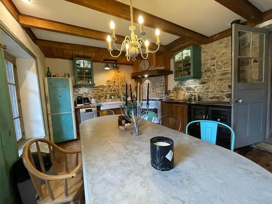 Maison Vigneron - Maison Et Studio Saint-Didier-sur-Beaujeu 0*,